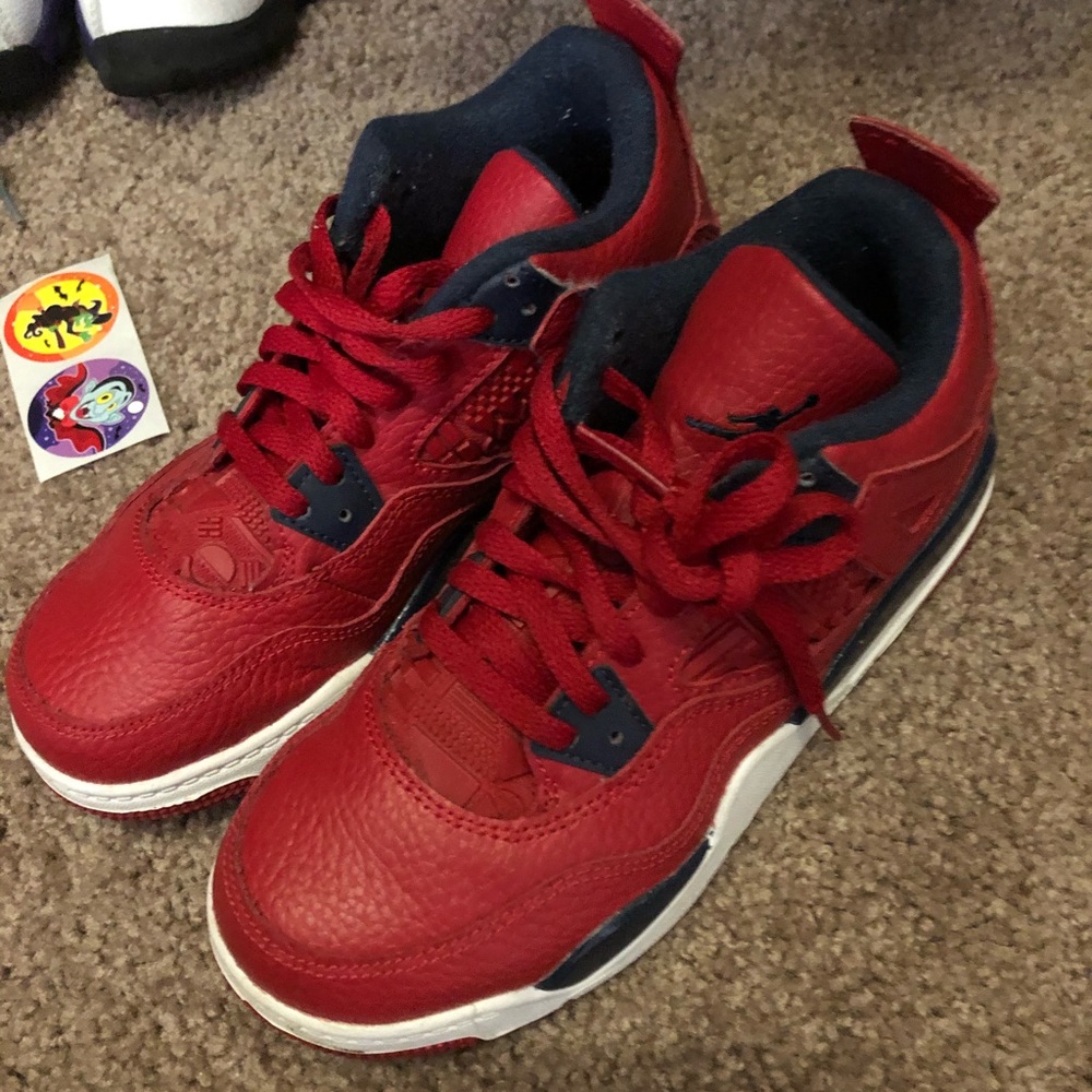 Red - Picture 2 of 3